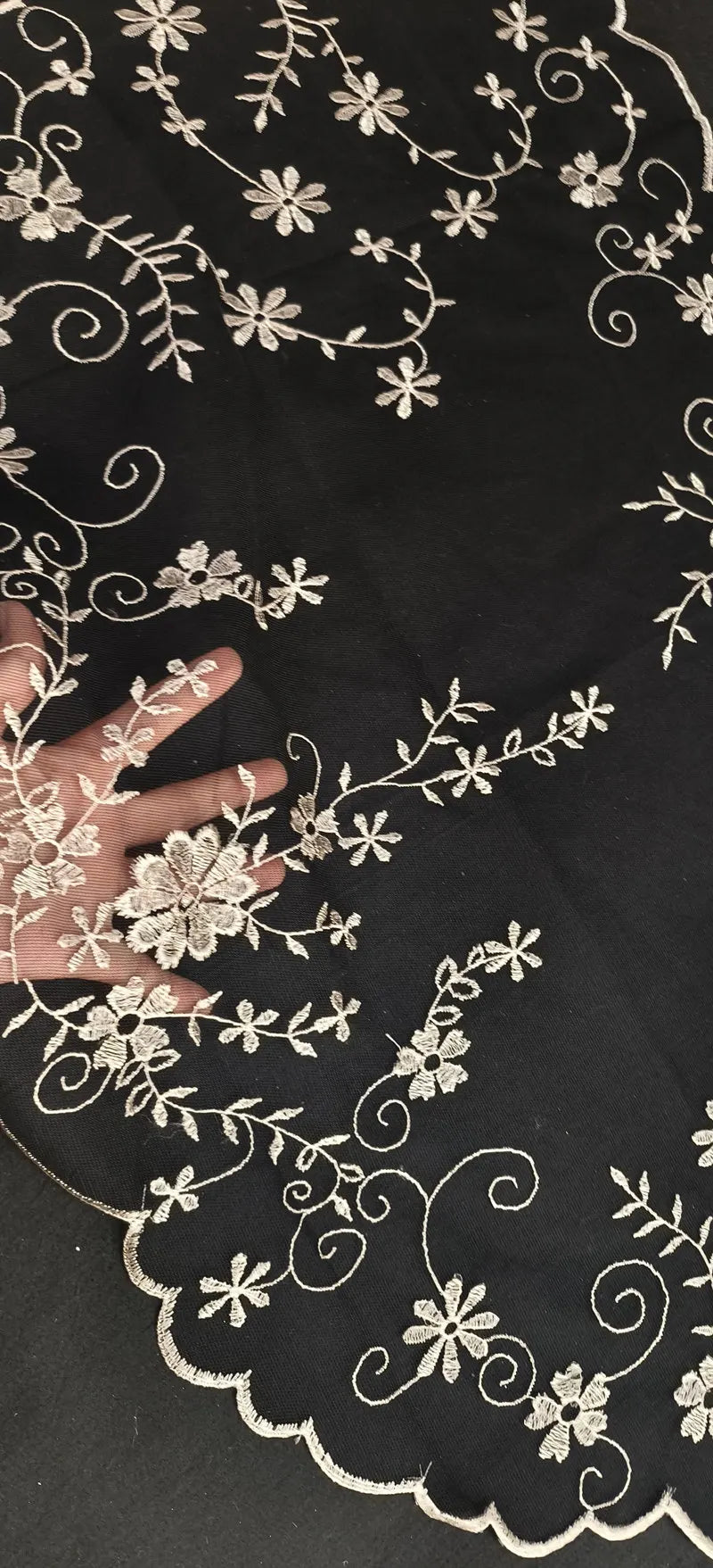 Embroidery Lace Mantilla Women Head Covering Church Catholic Veil