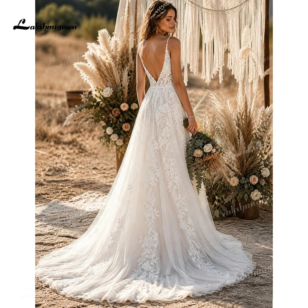 Spaghetti Strap Deep V Boho Wedding Dress Floral Lace Applique Tulle A Line Bridal Gowns Low Back Wedding Gowns Customized