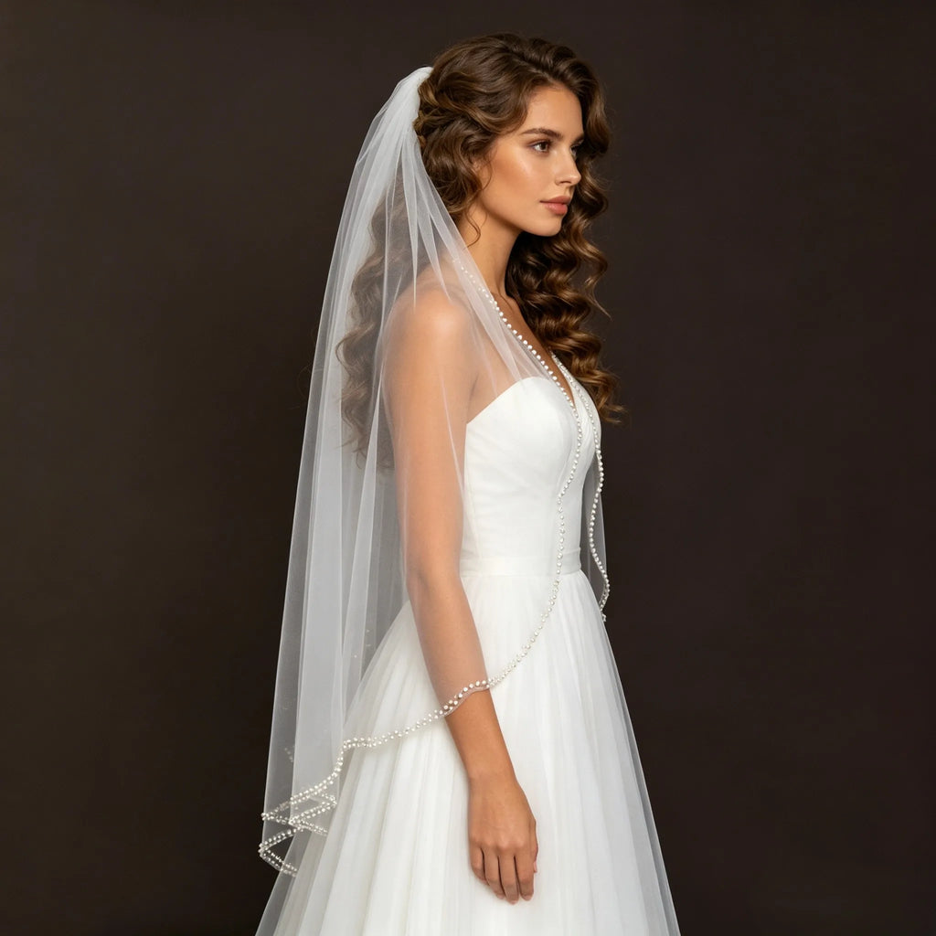 Fingertip Length Pearl Wedding Veil With Comb - Single Layer Tulle Bridal Veil Scalloped Beaded Edge for Bride Accessories G200