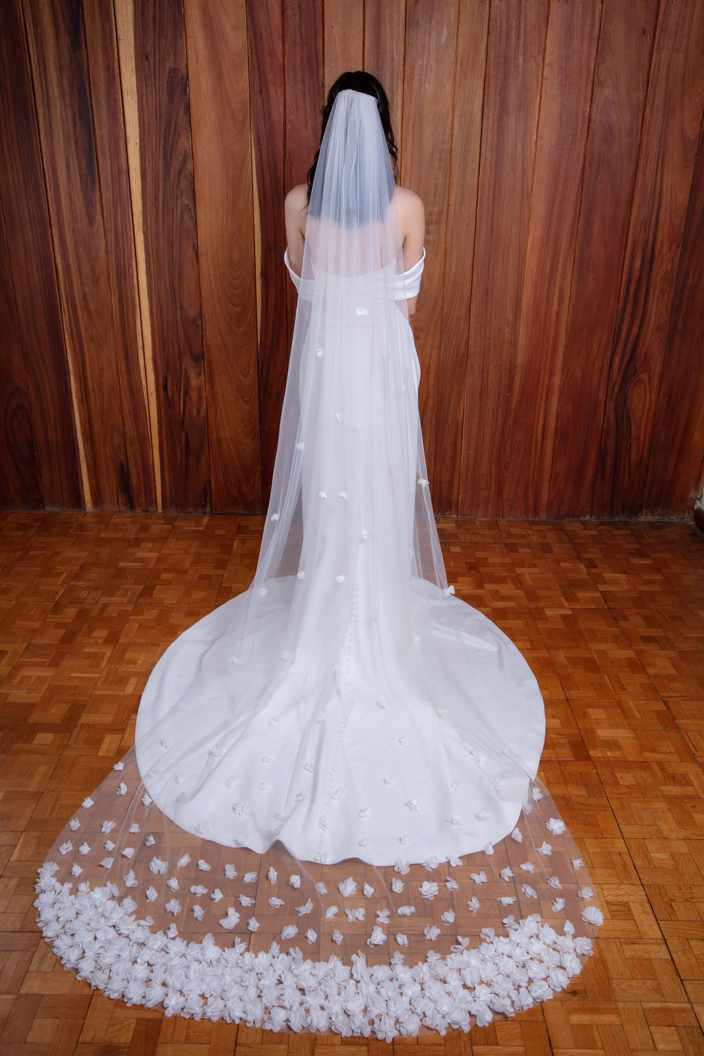 3D Tulle Flower Cathedral Bridal Veil Train Soft Tulle Wedding Veil with Comb White Ivory for Wedding Ceremony Photography G93