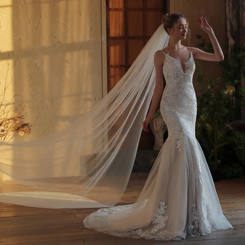V393 One layer Bridal Veil - White Long Train Wedding Tulle Headpiece for Brides With Comb