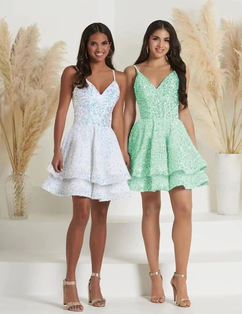 Sequin Homecoming Dresses for Teens Sparkly Short Prom Dresses SYH87 by vivymakudress