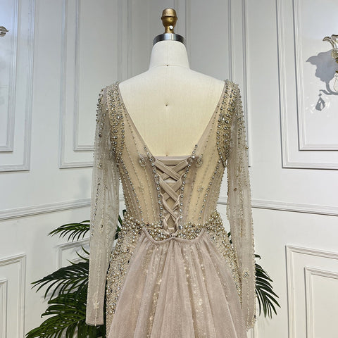 Vestido de noche de lujo color caramelo con mangas largas y sobrefalda LA72014