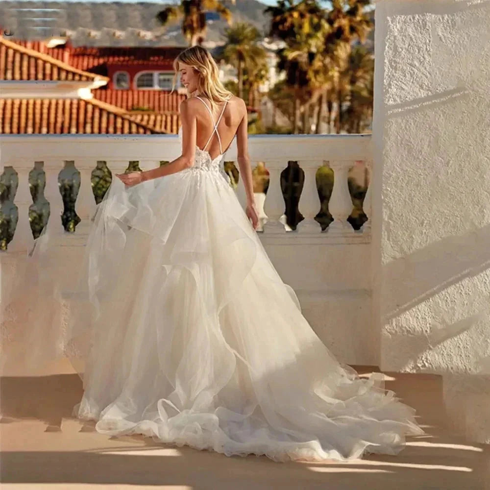 Sexy Lace Appliques V Neck Wedding Dresses Exquisite Tiered A Line Tulle Ball Gowns For Woman Formal Bride Beach Party Vestidos by payinti
