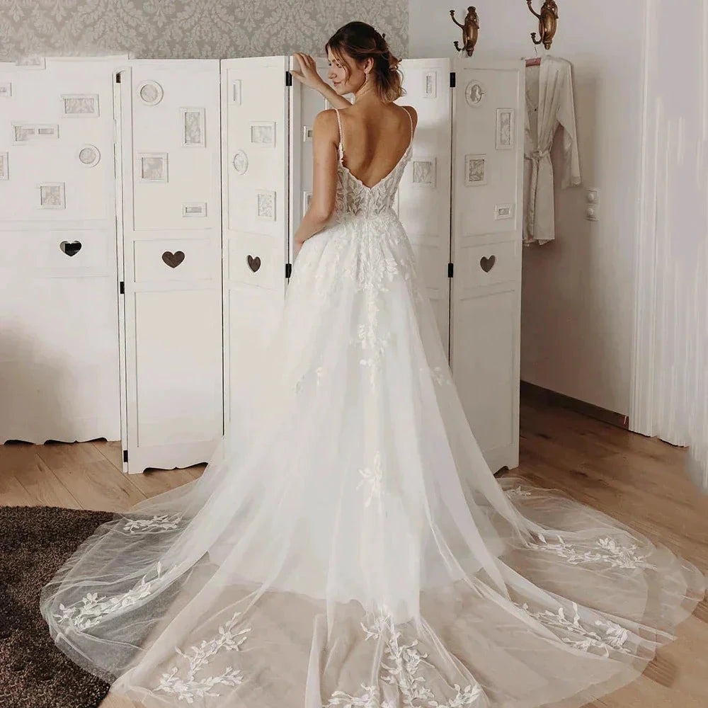 Sexy Off Shoulder Sleeveless Mopping Wedding Dresses Spaghetti Straps V-Neck Simple White Backless Pleat Princess Bride Gowns by payinti
