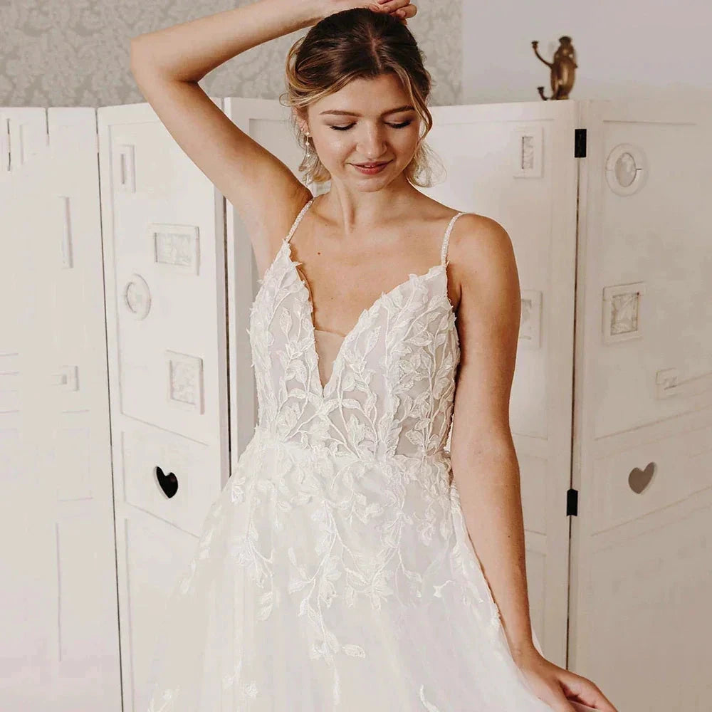 Sexy Off Shoulder Sleeveless Mopping Wedding Dresses Spaghetti Straps V-Neck Simple White Backless Pleat Princess Bride Gowns by payinti