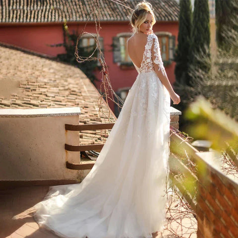 Sexy V Neck Bridal Dresses Long Sleeves Lace Appliques Wedding Gowns For Women Backless Vestidos Robe Noiva Mariage Customized