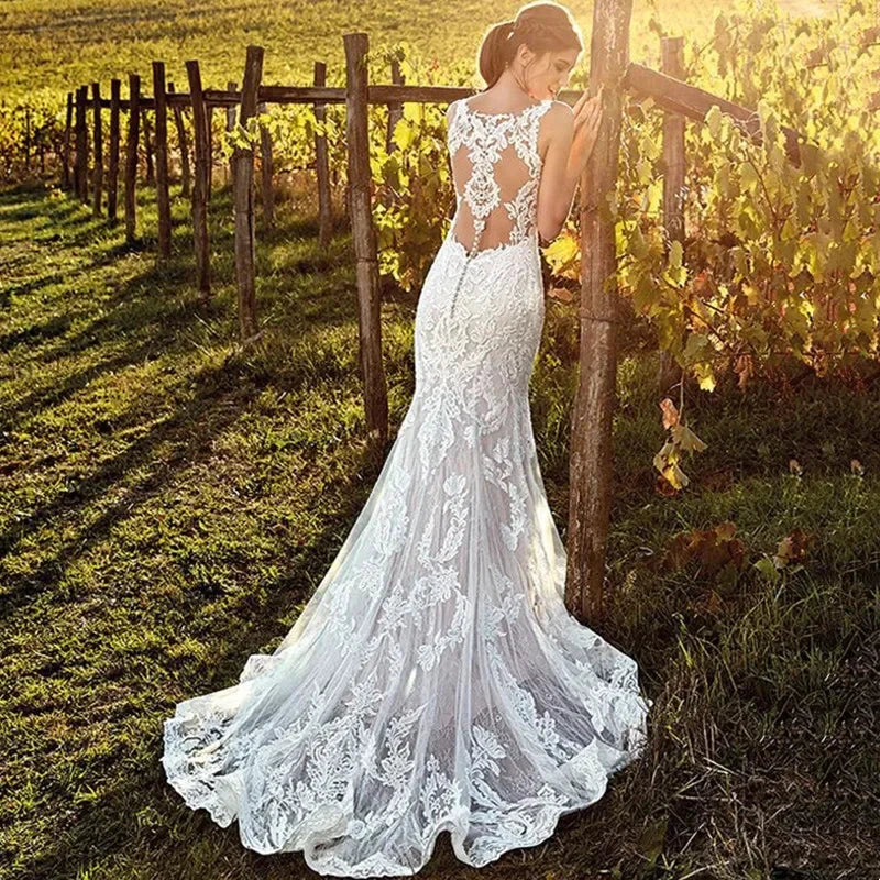 Sexy V-Neck Mermaid Wedding Dress 2023 Lace Boho Sleeveless Bride Gown Customized Buttons Pleats Illusion Back Vestido De Novia by payinti