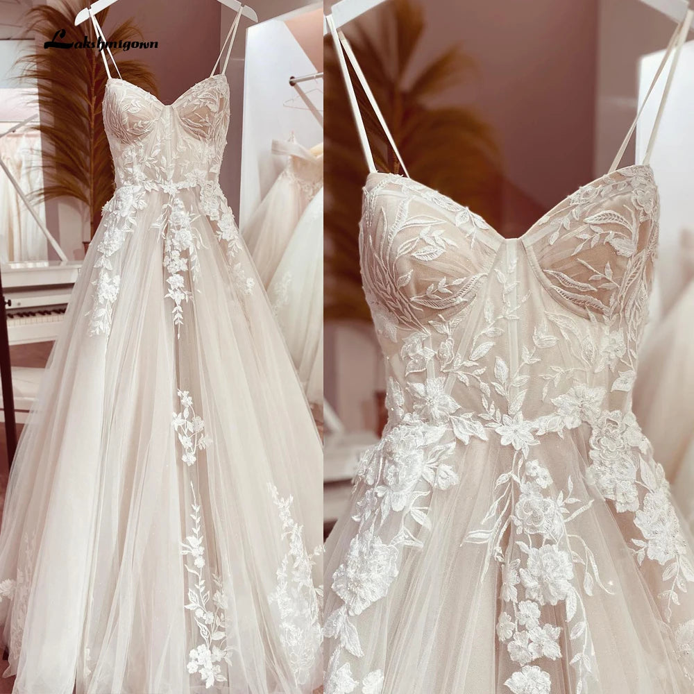 Princess Lace Wedding Dress Bridal Customized Vestido Spaghetti Straps Chapel Train Champagne Tulle Wedding Gown ZapDress