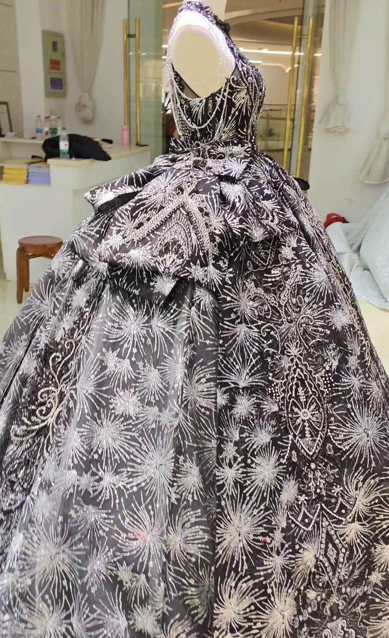 Dramatic Black Halter-Neck Ball Gown Wedding Dress with Firework Sequin Embroidery & Beaded Tassels Ye-2035