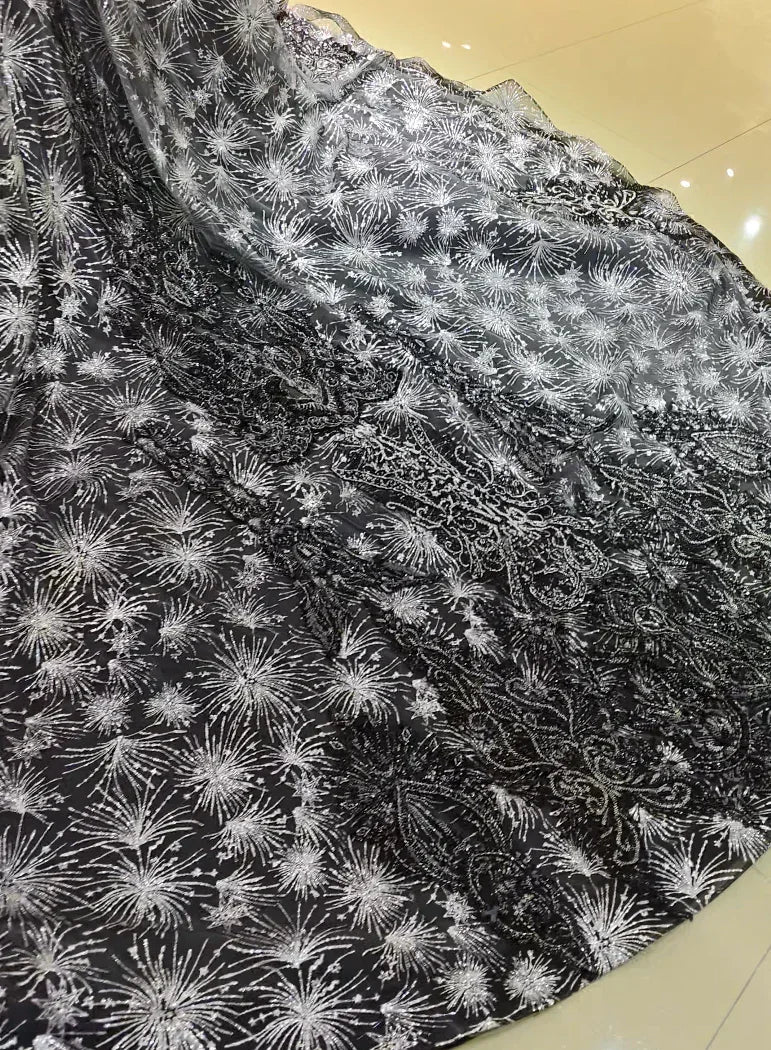 Dramatic Black Halter-Neck Ball Gown Wedding Dress with Firework Sequin Embroidery & Beaded Tassels Ye-2035