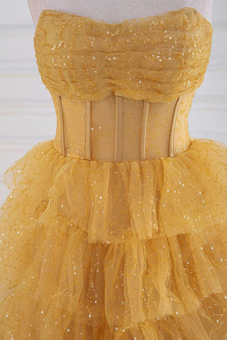 Vestido de fiesta dorado con volantes escalonados brillantes y sin tirantes (PSK569)