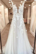 Split Front A-Line Tulle Sleeveless Spaghetti Straps Sweetheart Wedding Dresses with Appliques by misshow.com