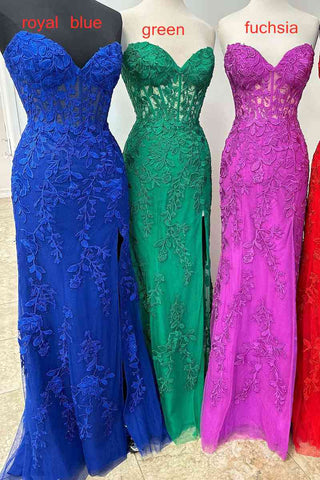 Langes Ballkleid aus Korsettspitze mit Schlitz SYP116