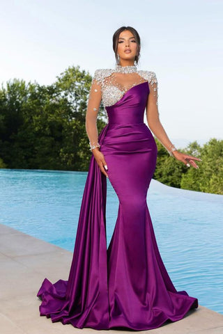 Vestido de fiesta largo con escote alto, sirena, satén, cuentas y mangas en morado