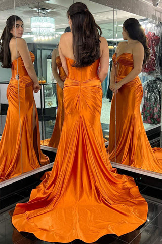 Langes schwarzes Meerjungfrau-Ballkleid im Sweetheart-Schnitt mit Schlitz PSK533