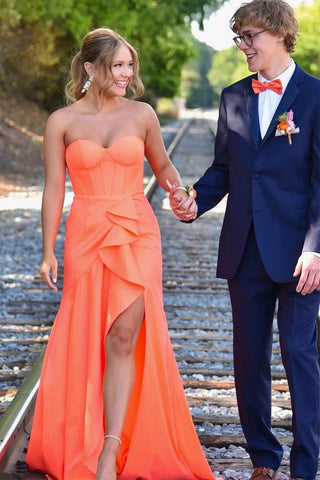 Vestido de fiesta largo naranja de corte sirena con escote corazón y abertura PSK592
