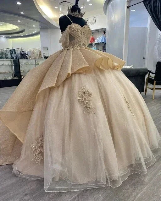 Sparkly Champagne Princess Ball Gown Quinceanera Dresses Elegant Straps Appliques Sweet 16 Dress Y4150 by simplepromdress