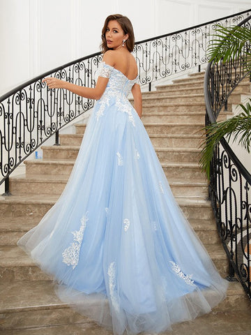 Vestidos de fiesta con apliques de tul y hombros descubiertos SYP165