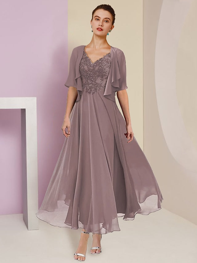 A-Line/Princess V-Neck Tea-Length Mother of the Bride Dresses Hover Image