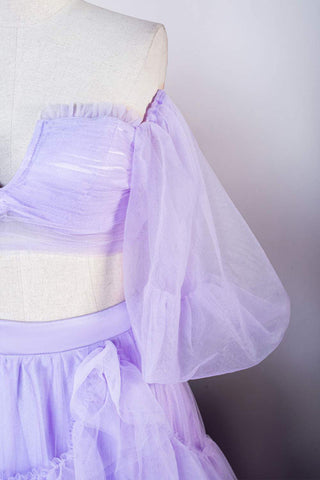 Zweiteiliges schulterfreies Ballkleid mit Rüschen und Schlitz in Lavendel PSK469