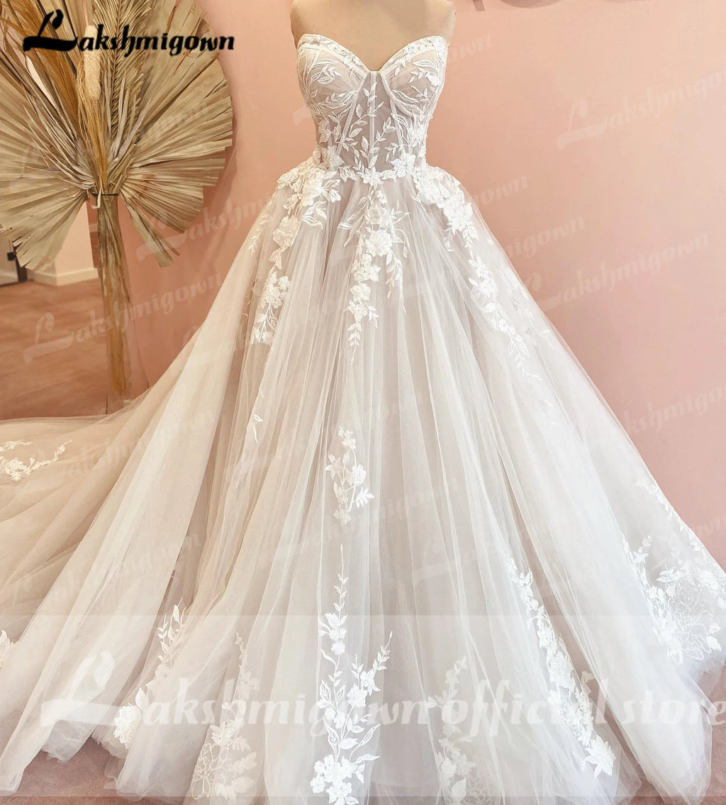 Luxurious Court Train Wedding Dress Vestido Civil Tulle Wedding Dresses Customized Lace Bodice Bridal Gown Robe de mariee