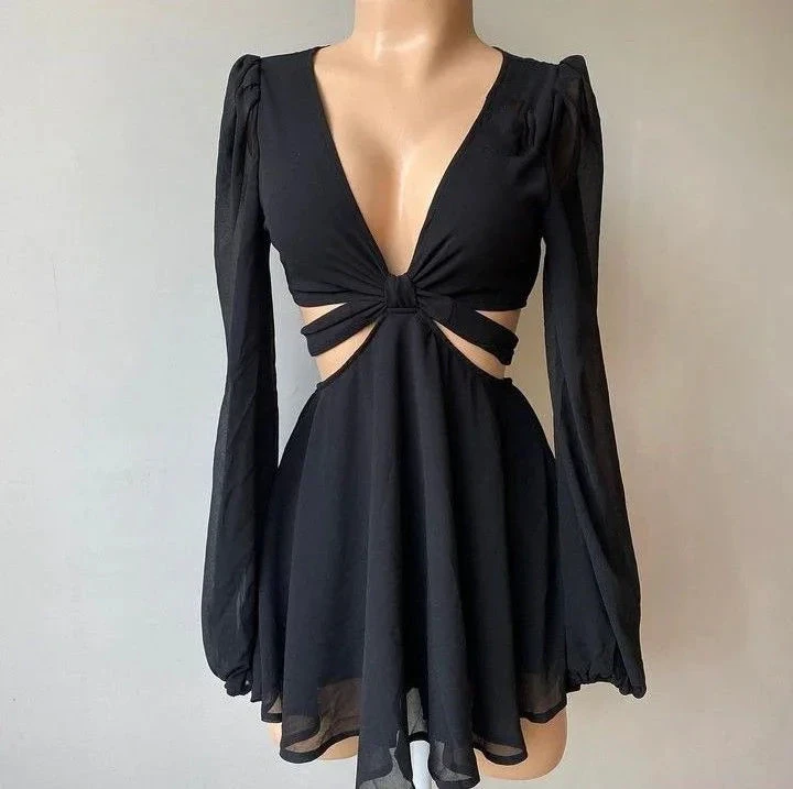 Black A-line Waist Cut-out Homecoming Dress Black Cocktail Dress Y4302 by simplepromdress