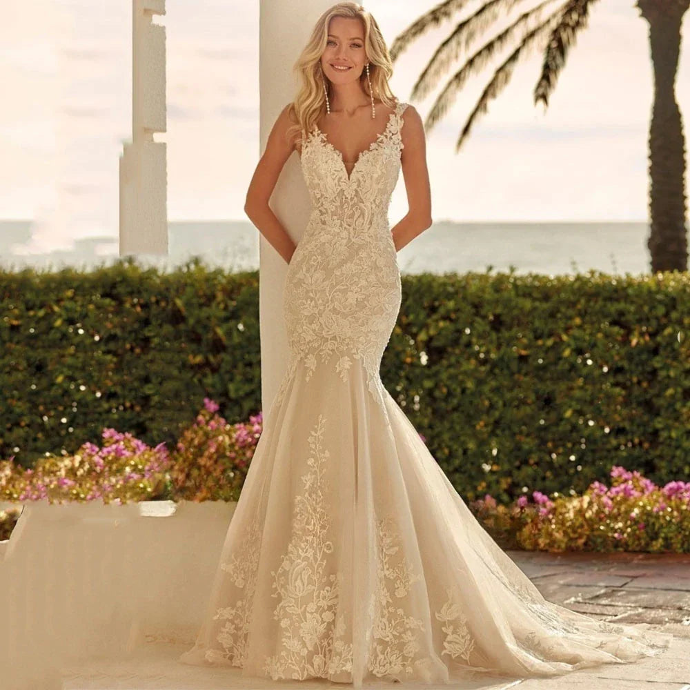 V-Neck Mermaid Wedding Dresses Sleeveless Sexy Backless Vestidos De Novia Applqiues Vestido De Noiva
