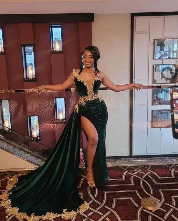 Sexy Green Velvet Prom Evening Dress Gold Applique Beaded Slit Black Girl Birthday Gown Y8122 by simplepromdress