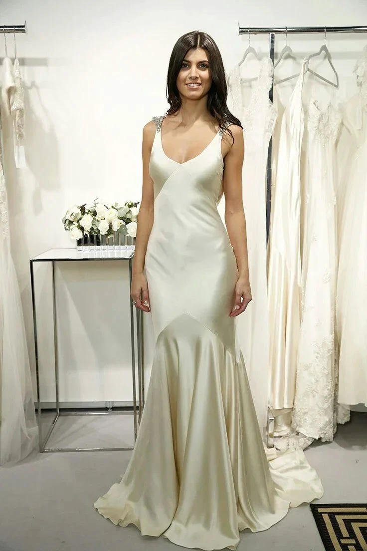 Elegant V Neck Memaid Evening Gown Satin Long Prom Dress With Beading Y7941 by simplepromdress