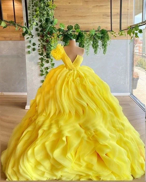 Stunning Yellow Long Ball Gown Princess Dress Y5833 by simplepromdress