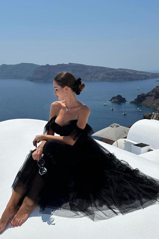 Katalina | Vestido de fiesta de tul con volantes y corsé en forma de A