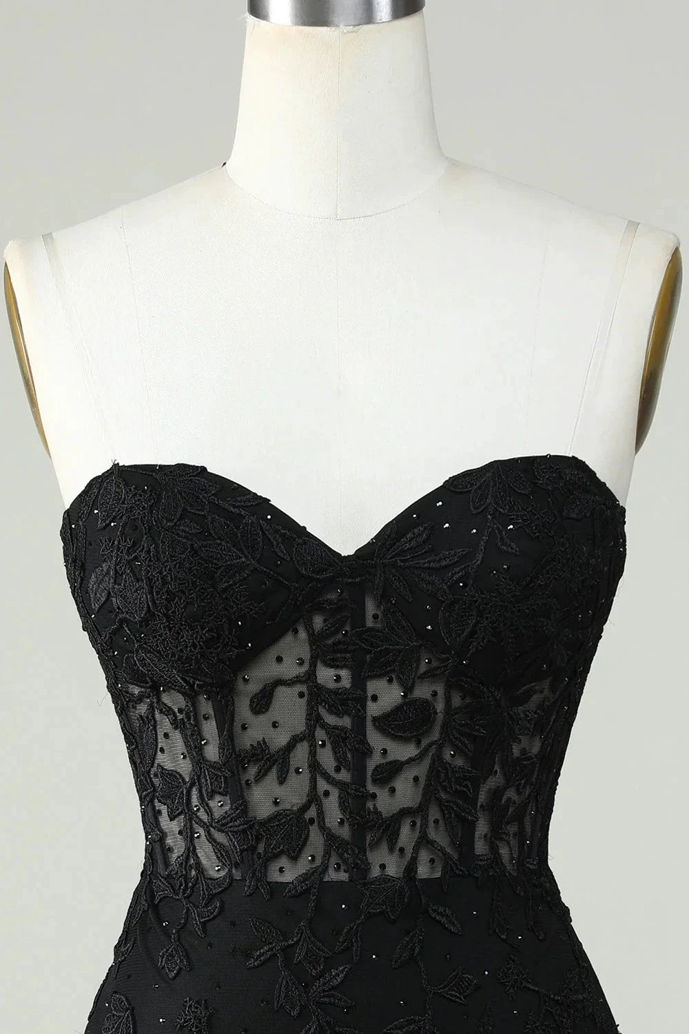 Bodycon Black Sweetheart Corset Short Homecoming Dress with Appliques by WEDTREND