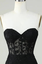 Bodycon Black Sweetheart Corset Short Homecoming Dress with Appliques by WEDTREND