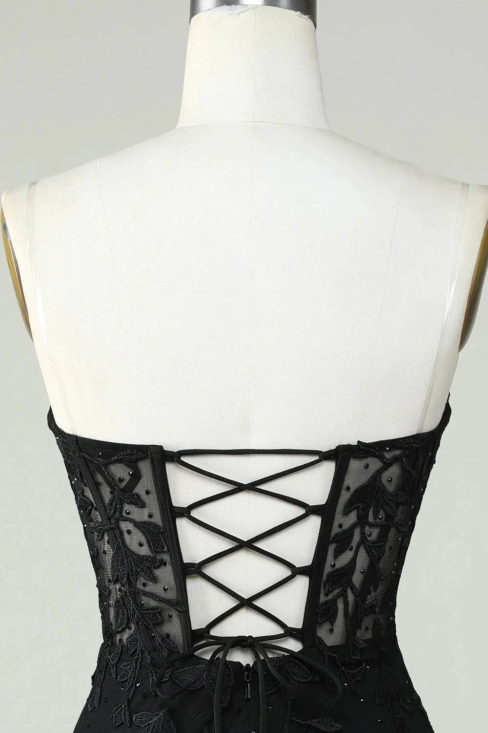 Bodycon Black Sweetheart Corset Short Homecoming Dress with Appliques by WEDTREND