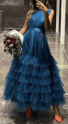 Vestido de noche modesto de tul con corte en A Y4004