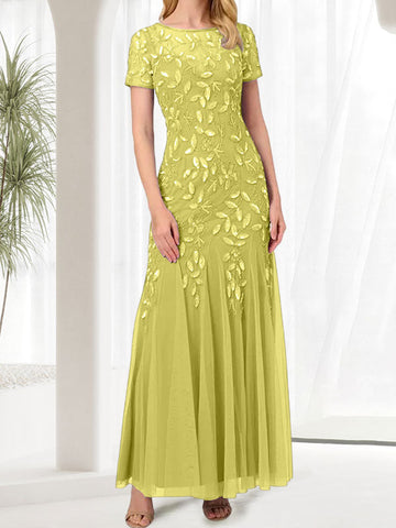 Vestido largo de sirena azul con cuello redondo para madre de la novia con cuentas
