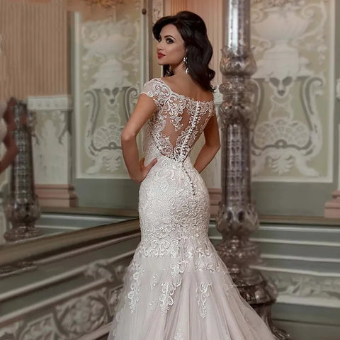 Luxury Mermaid Wedding Dress Short Sleeves Lace Appliques Elegant Boat Neck Bride Gown Illusion Backless Button Train