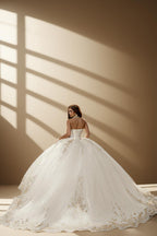 Strapless Glitter Tulle Quinceanera Ball Gown in Ivory Gold (ZD17562)