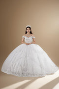 White Off Shoulder Layered Quinceanera Dress Embroidered Applique Tulle Ball Gown (ZD17598)