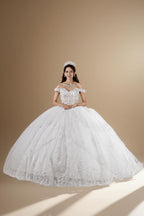 White Off Shoulder Layered Quinceanera Dress Embroidered Applique Tulle Ball Gown (ZD17598)