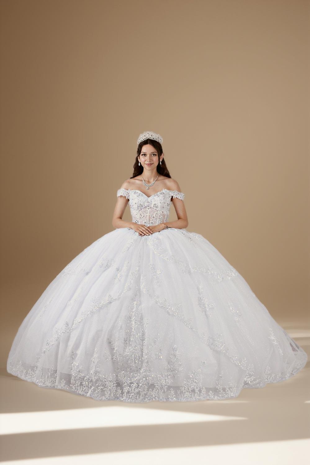 White Off Shoulder Layered Quinceanera Dress Embroidered Applique Tulle Ball Gown (ZD17598)