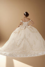 White Off Shoulder Layered Quinceanera Dress Embroidered Applique Tulle Ball Gown (ZD17598)