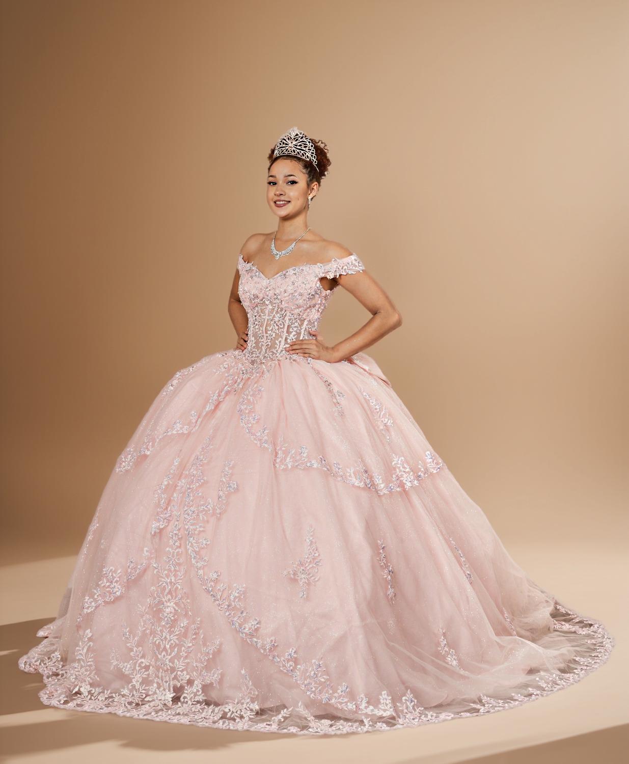 White Off Shoulder Layered Quinceanera Dress Embroidered Applique Tulle Ball Gown (ZD17598)