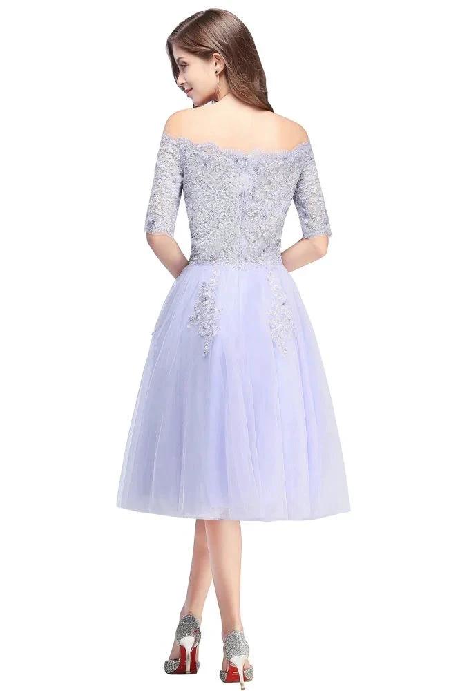 A-line Bateau Tulle Prom Dress with Appliques by misshow.com