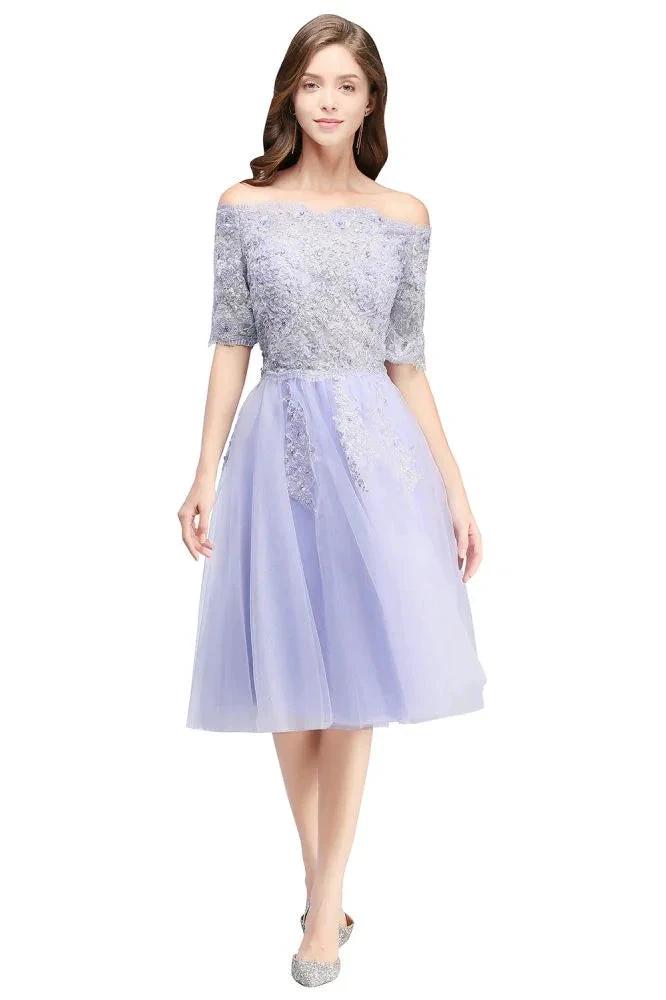 A-line Bateau Tulle Prom Dress with Appliques by misshow.com