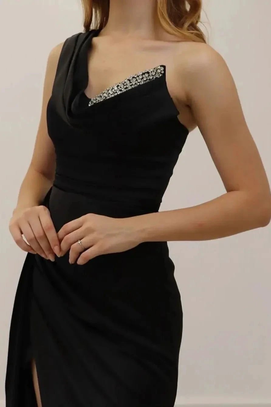 A-line Black One Shoulder Glitter Sleeveless Prom Dress With Slit by misshow.com