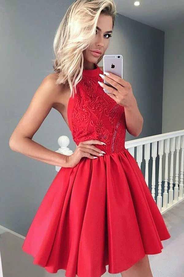 Vestido curto vermelho de cetim para baile de finalistas, sem mangas, com alças ao pescoço em linha A e renda PD050