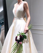 Abito corto da cerimonia a linea ad A con scollo a V asimmetrico PG667