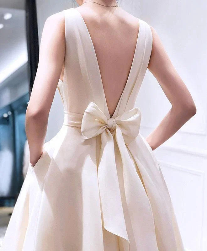 Abito corto da cerimonia a linea ad A con scollo a V asimmetrico PG667